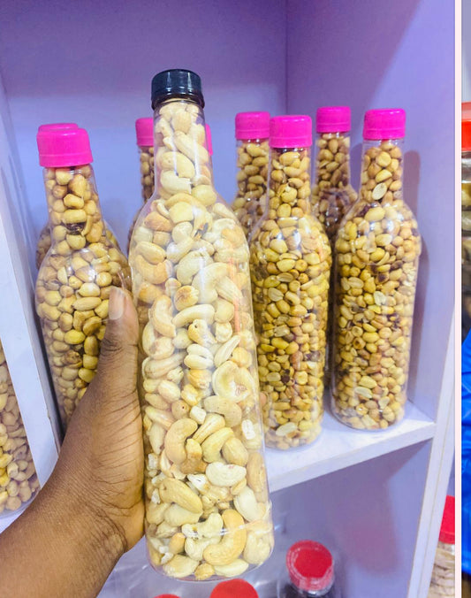 12 pieces 75cl plastic Cashewnut